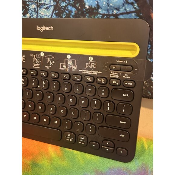 Logitech K480‎ Wireless Keyboard - Picture 3 of 4